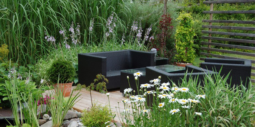 Aménager une bulle de fraicheur avec du mobilier de jardin