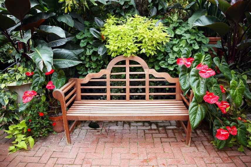 jardin exotique banc colonial