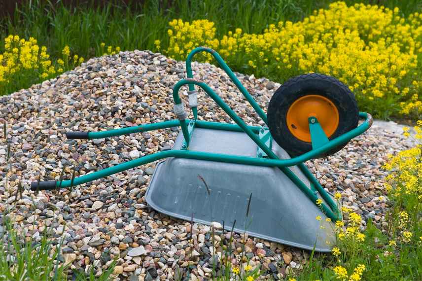 gestes pour eviter moustiques eau jardin