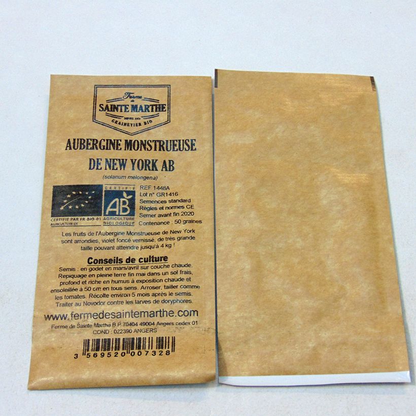 Exemple de spécimen de Aubergine Monstrueuse de New-York Bio - Ferme de Sainte Marthe le sachet de 50 graines environ tel que livré