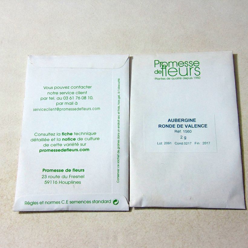 Exemple de spécimen de Aubergine Ronde de Valence - Solanum melongena le sachet de 400 graines environ (minimum 2g) tel que livré