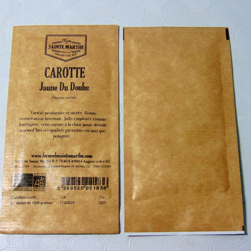 Exemple de spécimen de Carotte fourragère Jaune du Doubs Bio - Ferme de Sainte Marthe le sachet de 1500 graines environ tel que livré
