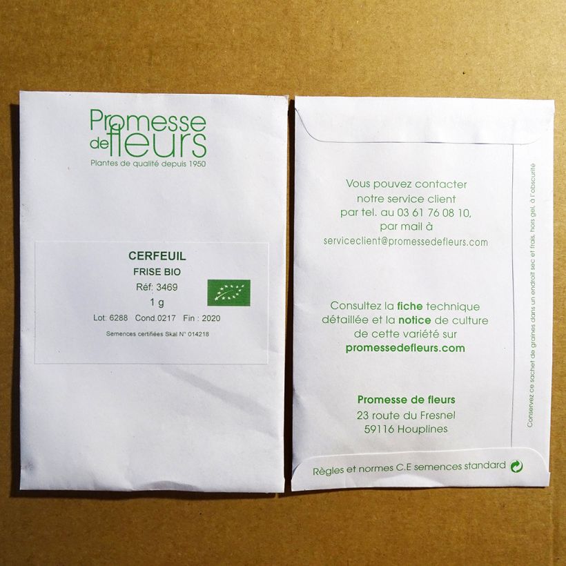 Example of Cerfeuil frisé Bio le sachet de +/- 350 graines environ (minimum 1g) as you get