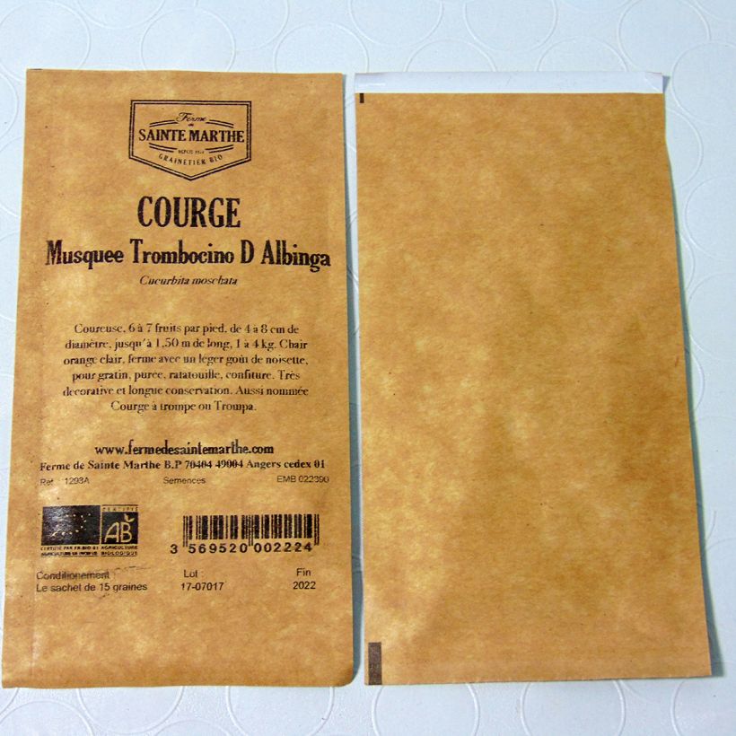 Exemple de spécimen de Courge Tromboncino d'Albenga Bio - Ferme de Sainte Marthe le sachet de 20 graines environ (1g) tel que livré
