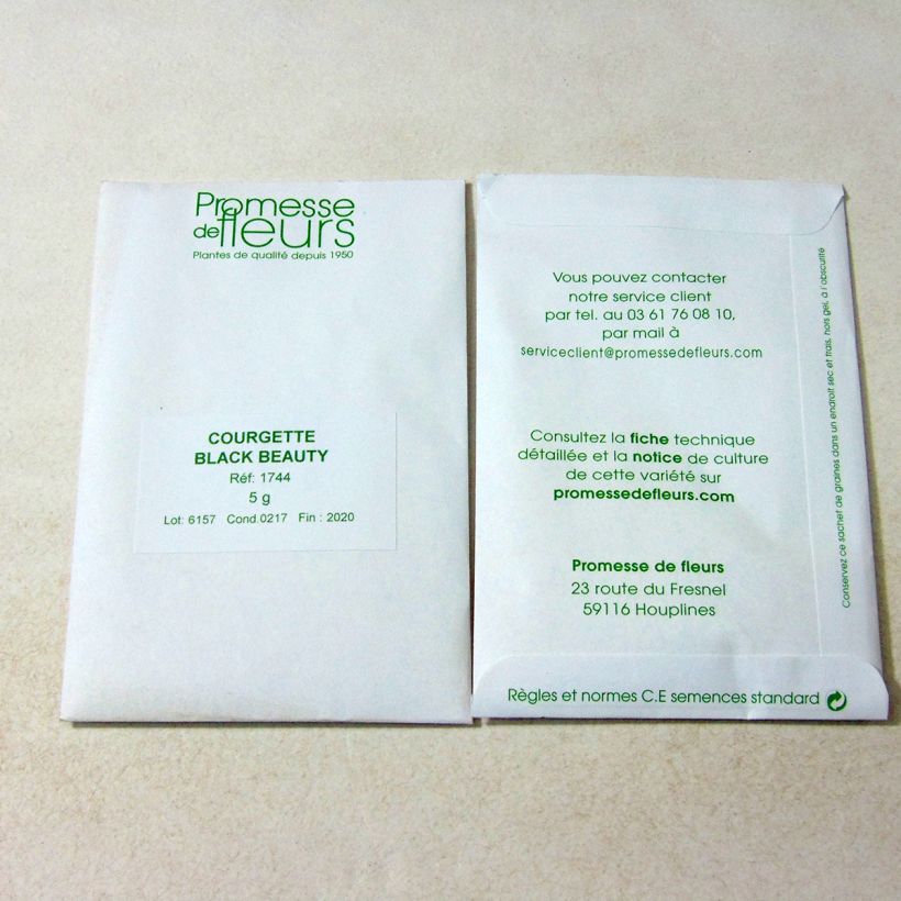 Example of Courgette Verte de Milan ou Black Beauty - Cucurbita pepo le sachet de +/- 35 graines environ (minimum 5g) as you get