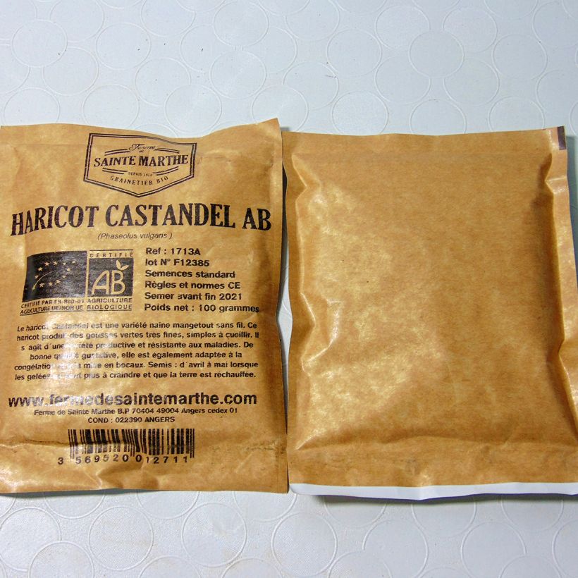 Exemple de spécimen de Haricot nain mangetout Castandel Bio - Ferme de Sainte Marthe  le sachet de 160 graines environ (80g) tel que livré