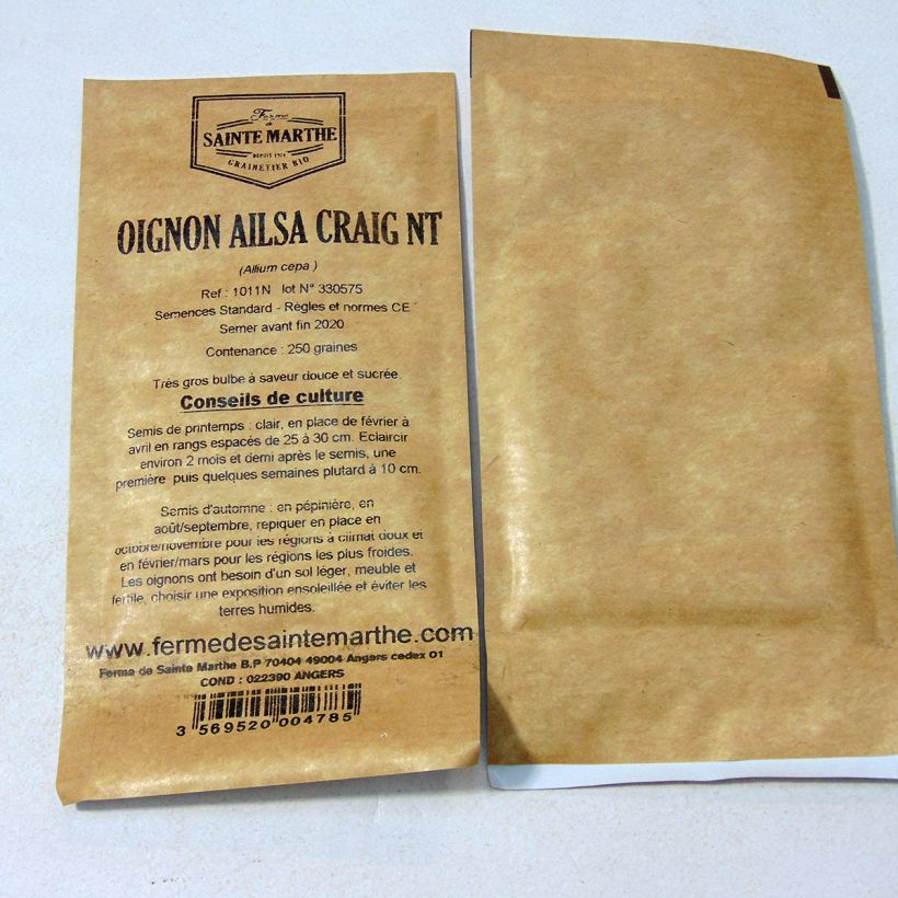 Exemple de spécimen de Oignon Ailsa Craig NT - Ferme de Sainte Marthe le sachet de 250 graines environ tel que livré